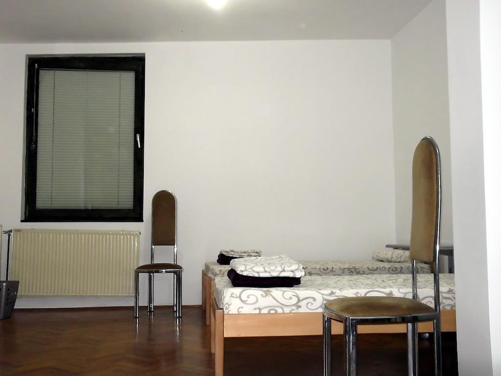 Užice Little 15 Suites חדר תמונה